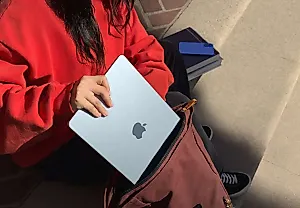 Как не потерять деньги и предзаказать новый Apple MacBook Air M4