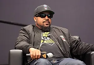 Ice Cube и новый кризис Голливуда: «Война миров» как анекдот без шутки