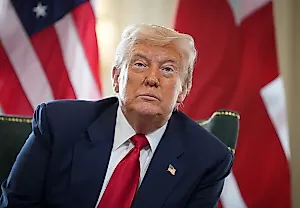 Трамп снова против Тейлор Свифт: громкие слова и джинсовый скандал