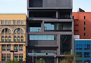 Studio Museum в Гарлеме открывается после реконструкции