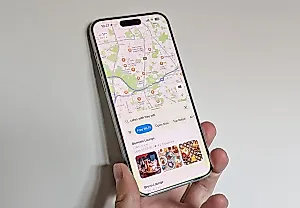 Apple Maps в iOS 26 оброс искусственным интеллектом и теперь догоняет Google Maps