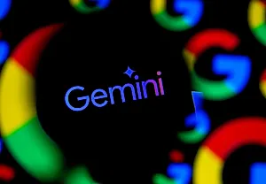 Google чинит баг: Gemini объявляет себя позором