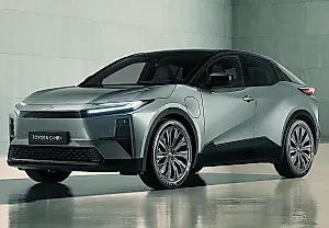 Toyota представила электрическую C-HR и обновлённый bZ4X