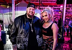 Почему Bunnie XO исчезла из публичного поля с Jelly Roll во время ЭКО