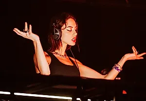 HARD Summer 2025: Сара Лэндри, Баста Раймс, Кейтранада и другие