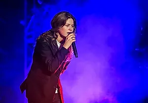 Лучшие моменты Øya Festival: Girl In Red, Chappell Roan и трэш с мамами