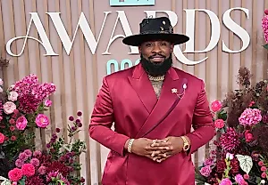 Пастор Mike Jr. разорвал Stellar Awards: 9 номинаций — 9 побед