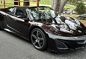 Acura выставляет на аукцион суперкар «Мстителей»