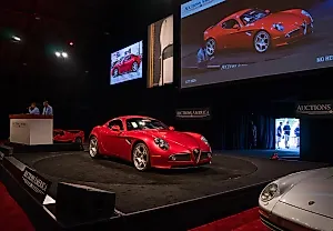 Эксклюзивный Alfa Romeo 33 Stradale: мечта коллекционера