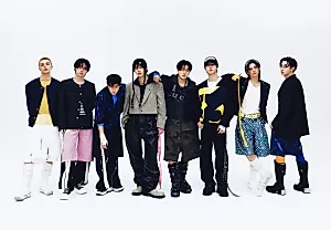 Stray Kids вновь на вершине Billboard 200 с альбомом 'KARMA'