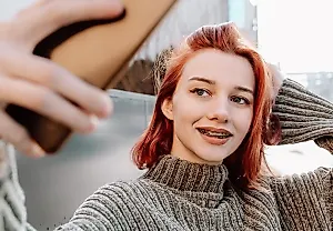 Почему нарциссы цепляются за социальные сети: о чем молчит ваше FOMO