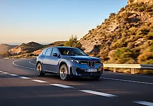 BMW iX3: Новая эра электромобилей с «суперразумом» и сверхзарядкой