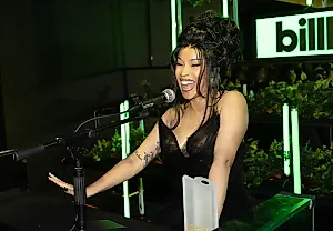 Cardi B, Leon Thomas и Wu-Tang Clan получили награды на Billboard R&B/Hip-Hop Power Players 2025