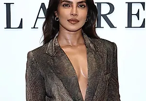 Голое плечо осени: как Priyanka Chopra украла шоу Ralph Lauren