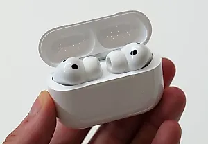Live Translation с AirPods не появится в ЕС