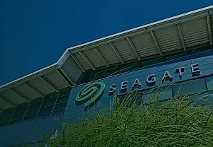 Seagate инвестирует $135 млн в фотонный центр в Европе для создания жёстких дисков на 100 ТБ к 2030 году