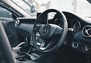 Мосеев: Mercedes-Benz не вернётся в Россию — регистрация товарного знака лишь защита бренда
