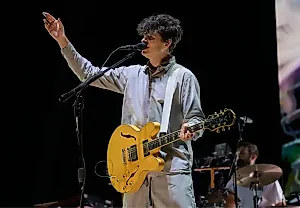 Воссоединение группы Koenig на концерте Vampire Weekend