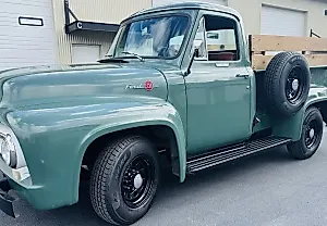 Легендарный 1955 Ford F-250 продают в Вашингтоне