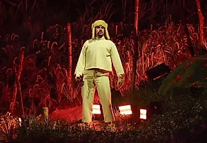 Bad Bunny завершил резиденцию в Пуэрто-Рико дуэтом с Марком Энтони