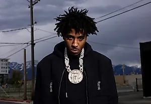 Концерт YoungBoy Never Broke Again в Чикаго отменён после драки фаната с охраной