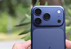 Разборка iPhone 17 Pro: В чём виноват «scratchgate»