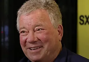 Капитан Кирк сдал кровь — опять!