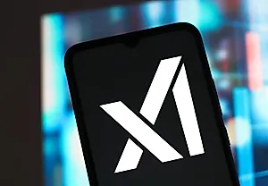 xAI обвиняет OpenAI в краже секретов