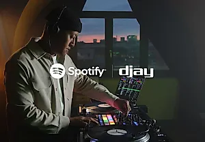 Spotify и djay: Столкновение миксеров