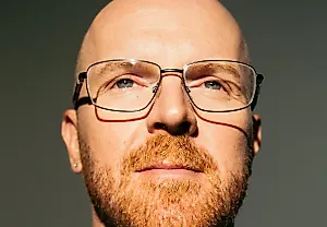 Warner Chappell подписали Сэма Хэйлса
