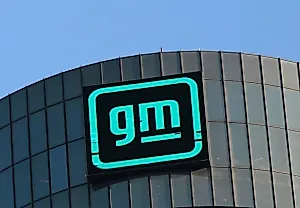 GM прекращает разработку водородных элементов