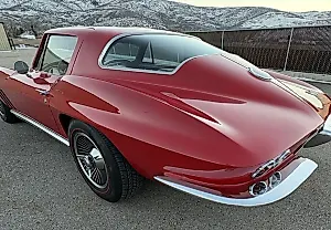 Неплохие авто от Диего: от Corvette до Fairlane