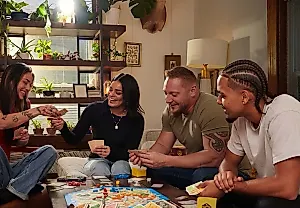 Netflix экранизирует Catan: битва за остров началась