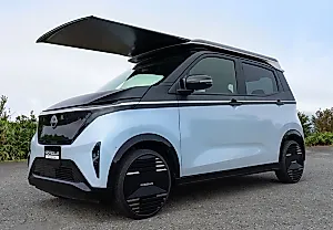 Nissan показала солнечную крышу для Sakura: бесплатная подзарядка уже близко