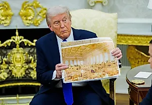 Белый дом станет золотым: кто платит за праздник Трампа
