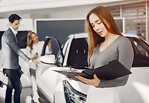 Дорогая «ласточка». Чтобы купить российское авто, нужно отдать 18 зарплат
