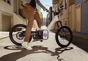 Rivian’s exes roll out weird e-bike and other digital сюрпризы