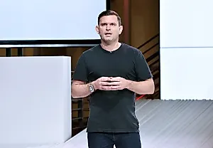 YouTube меняет шефа подписок и структуру