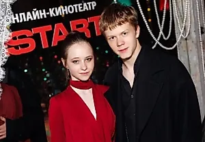 Вампир Женёк и свадьба по-русски: как Кочнев из «Папиных дочек» женился на Калининой из «Красной шапочки»