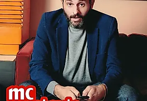 Поднимается не шуточный ажиотаж вокруг Ариана Моайеда