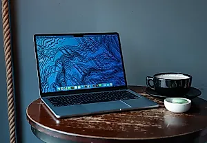 Apple сделает дешевый MacBook на iPhone-чипе