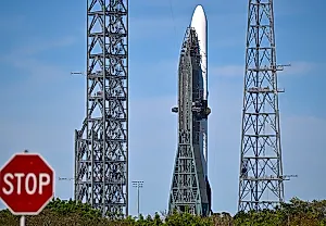 Blue Origin снова переносит запуск мегаракеты New Glenn
