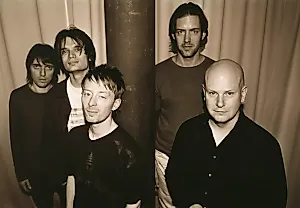 Radiohead взяли чарты живьём: новый альбом на вершинах!