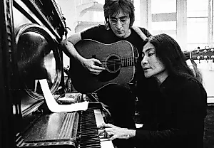 Как "One to One: John and Yoko" вытаскивает кадры мечты Леннона