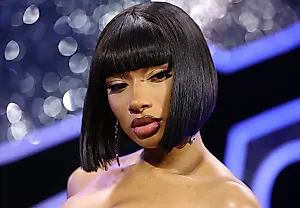 Судебные муки Megan Thee Stallion: свидетели, ложь и соцсети