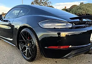Необычные автомобили AutoHunter: ретро, спорт, редкость