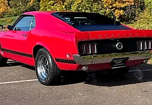 Ford Mustang Boss 302: вечная классика и всеобщий любимец