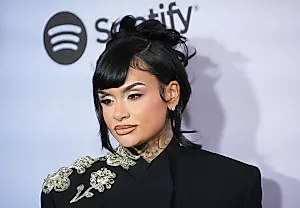 Kehlani называет Brandy величайшей R&B певицей