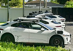 Waymo продолжает экспансию на рынке роботакси США и Европы