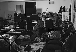 Dijon устроил шоу с Mk.gee и Justin Vernon